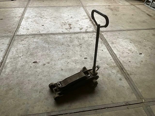 Garagekrik - afbeelding 1 van  4