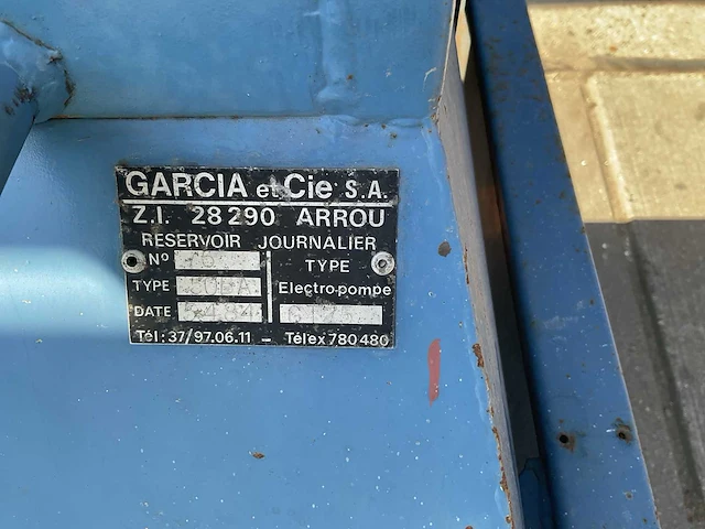 García et cie s.a. olietank met pomp - afbeelding 12 van  13