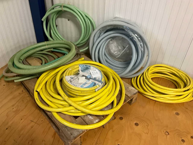 Garden hoses & accessory - afbeelding 1 van  7