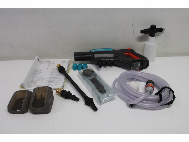 Gardena accu medium drukreiniger - aquaclean - 24/18 v p4a - premium set - afbeelding 5 van  5