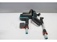 Gardena accu multireiniger aquabrush patio 18v p4a gebruiksklare set - afbeelding 3 van  4
