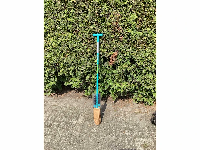 Gardena, kinzo opvangbak, grondboor en bladblazer - afbeelding 2 van  9