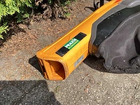 Gardena, kinzo opvangbak, grondboor en bladblazer - afbeelding 8 van  9