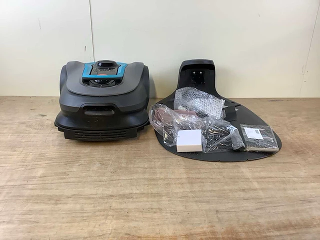 Gardena smart sileno free 600 robotmaaier - afbeelding 3 van  8