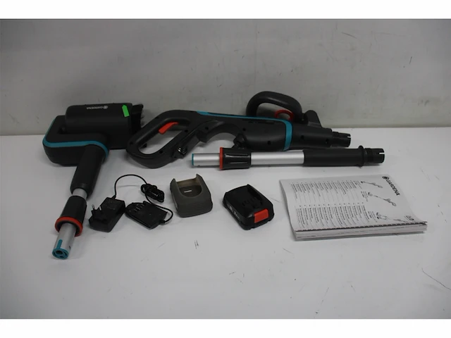 Gardena snoerloze multireiniger aqua brush patio 03/18v p4a - afbeelding 5 van  5