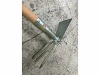 Gardenline talen tools dubbele tuinhak 3 tands met steel (38x) - afbeelding 3 van  4