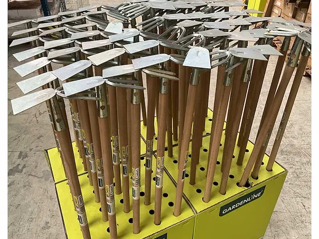Gardenline talen tools dubbele tuinhak 3 tands met steel (70x) - afbeelding 2 van  4