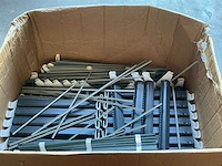 Garderobe doos met roedes (30x) - afbeelding 3 van  3