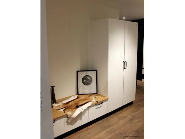 Garderobemeubel - 250x204cm - afbeelding 1 van  9