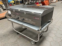 Garland e24-48g grill- en bakplaat - afbeelding 1 van  10