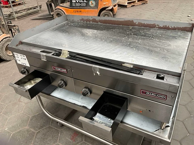 Garland e24-48g grill- en bakplaat - afbeelding 8 van  10