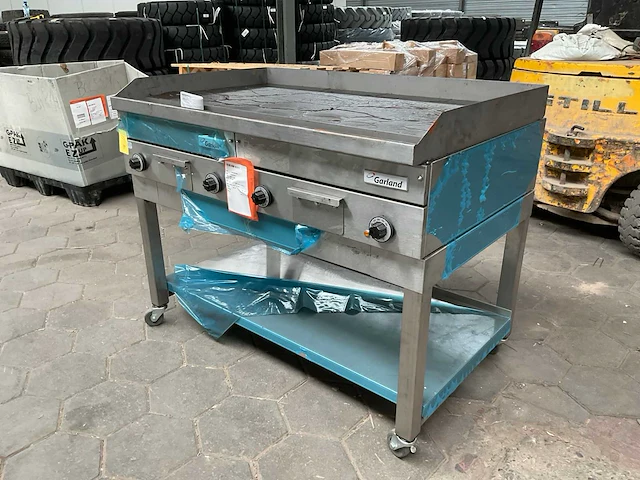 Garland e24-48g grill- en bakplaat - afbeelding 1 van  9
