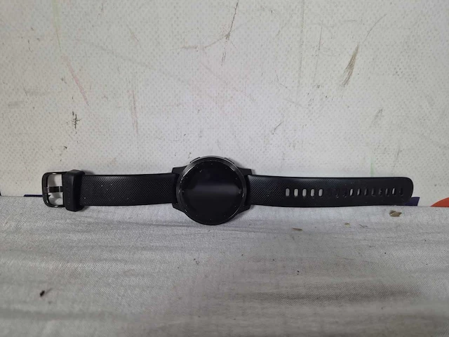 Garmin vivoactive 4s - smartwatch met gps tracker - 40mm - afbeelding 2 van  3