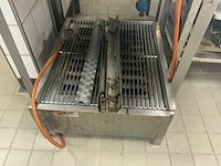 Gas barbecue (9x) - afbeelding 4 van  10