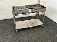 Gas bbq - afbeelding 1 van  7