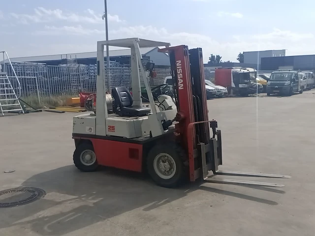 Gas heftruck, nissan, ph02a5u 2.5t - afbeelding 30 van  31