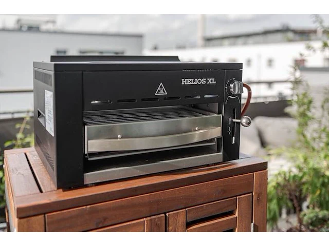 Gasbarbecue/grill 800 graden meateor, helios xl - afbeelding 1 van  3