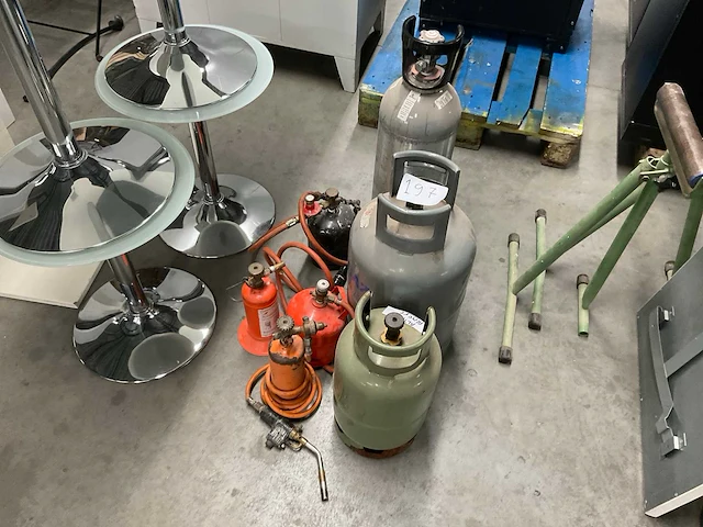 Gasbranders en flessen - afbeelding 1 van  7