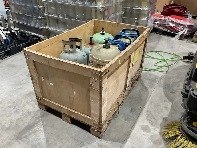 Gasfles (6x) - afbeelding 1 van  6