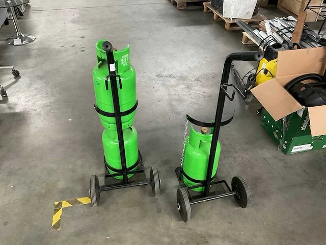 Gasflessen, reduceerders en gasflessenwagens - afbeelding 8 van  16