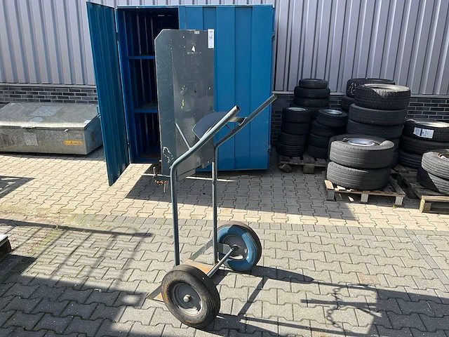 Gasflessenwagen - afbeelding 4 van  4