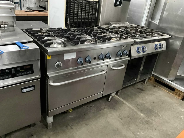 Gasfornuis met oven - afbeelding 1 van  6