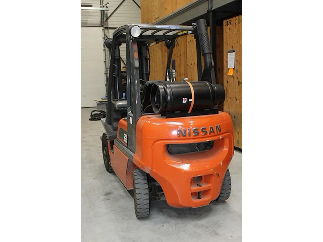 Gasheftruck nissan 25 ud02a25pq met hefhoogte 475 cm. bouwjaar 2002. sideshift. afgelezen urenstand 5467 uu... - afbeelding 8 van  8