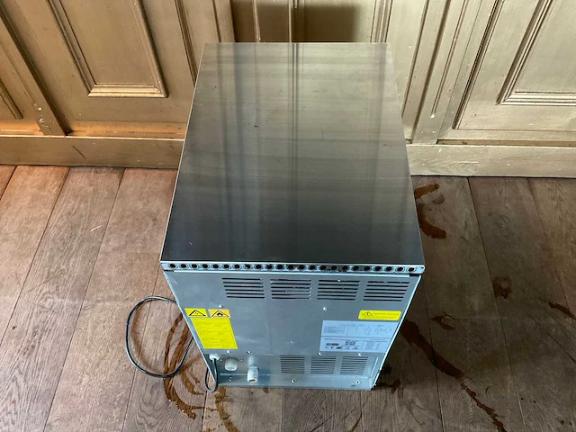 Gastro inox ijsmachine - afbeelding 6 van  6