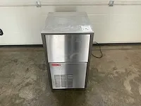 Gastro m ijsblokjesmachine - afbeelding 1 van  4