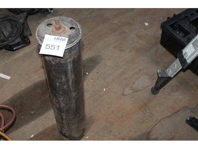 Gatenboor met diameter 130 mm met lengte 64 cm. - afbeelding 1 van  2