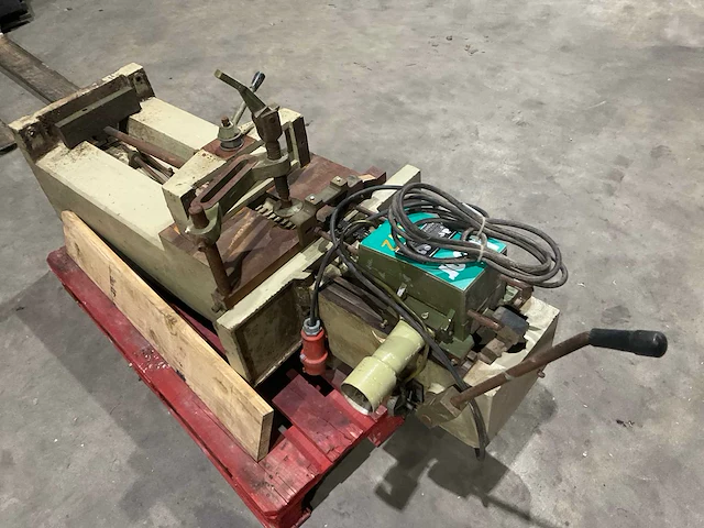 Gatensteek machine - afbeelding 5 van  15