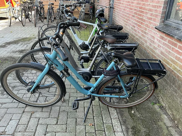 Gazelle, trek, elektrische fietsen (4x) - afbeelding 3 van  9