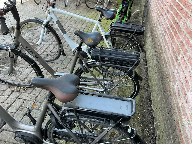 Gazelle, trek, elektrische fietsen (4x) - afbeelding 9 van  9