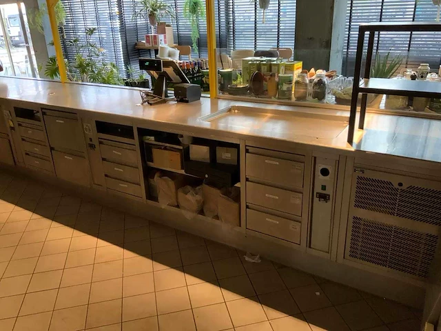 Gazi - lemmon yellow citroën 'h van' - food court inclusief keukenapparatuur - afbeelding 21 van  30