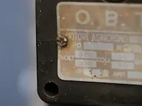 Gb kolomboormachine met machineklem - afbeelding 8 van  9