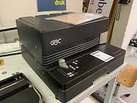 Gbc - magnapunch - papierponsmachine - afbeelding 1 van  5