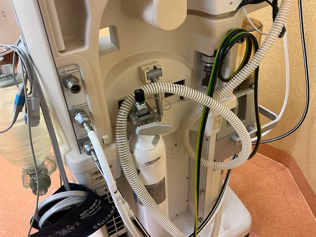 Ge datex ohmeda s/5 avance anesthesie machine - afbeelding 9 van  14