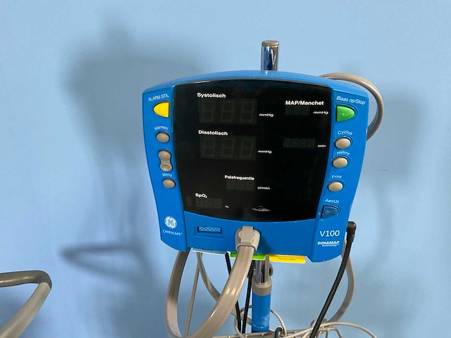 Ge heakthcare dynamap v100 bloeddrukmeter (6x) - afbeelding 9 van  15