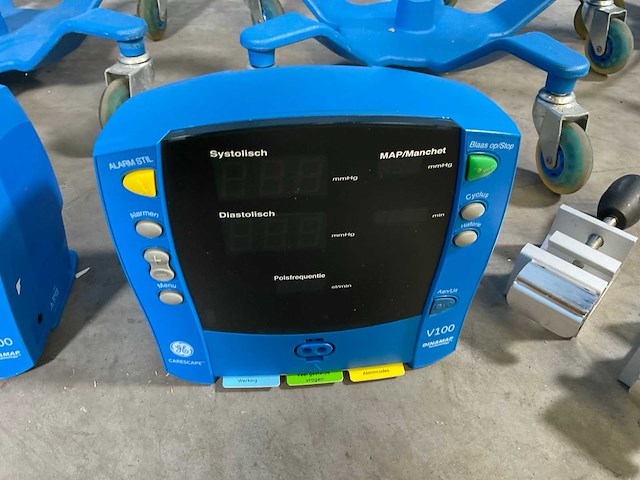 Ge heakthcare dynamap v100 bloeddrukmeter (6x) - afbeelding 14 van  15