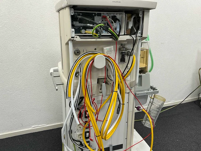 Ge healthcare aisys carestation anesthesie toestel incl. gas-module - afbeelding 10 van  13