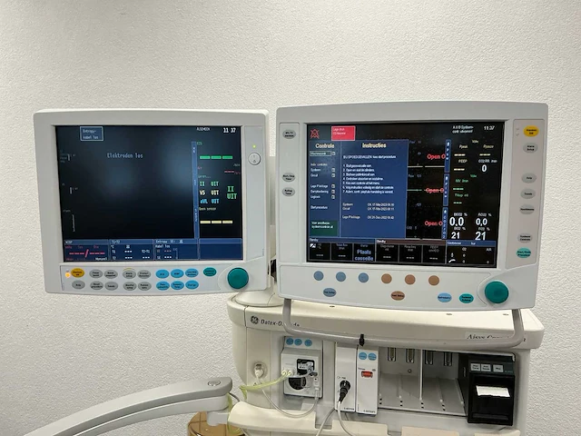 Ge healthcare aisys carestation anesthesie toestel incl. gas-module - afbeelding 11 van  13
