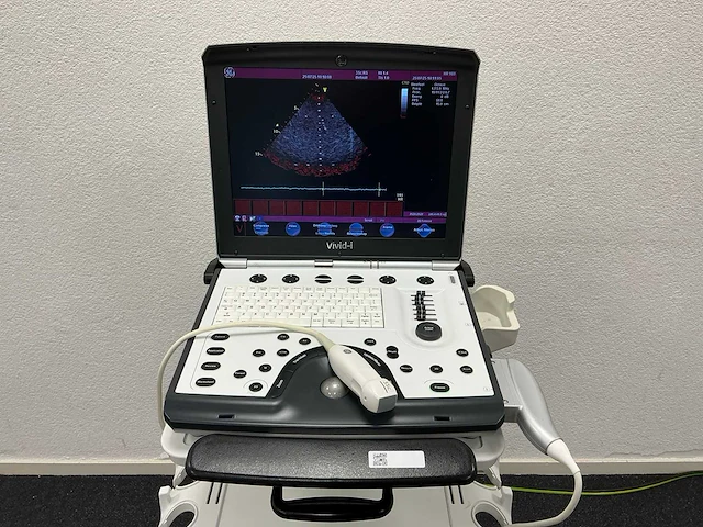 Ge healthcare vivid-i echocardiografie toestel - afbeelding 2 van  9