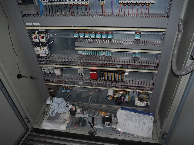 Gea - afbeelding 6 van  21