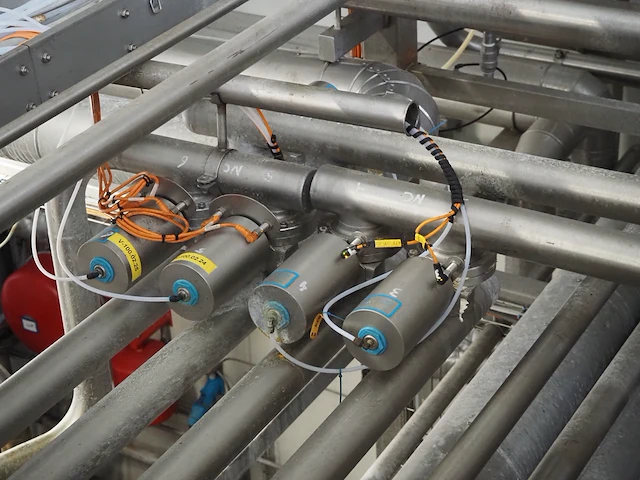 Gea - afbeelding 2 van  4