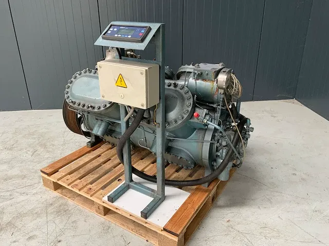 Gea/grasso 810 koelcompressor nh3 - afbeelding 3 van  8