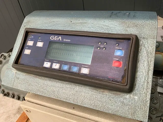 Gea/grasso 810 koelcompressor nh3 - afbeelding 7 van  8