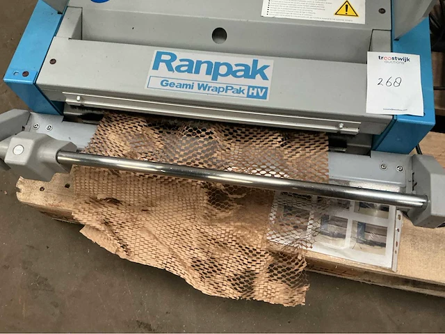 Geami wrappak verpakkingsmateriaal machine - afbeelding 2 van  5
