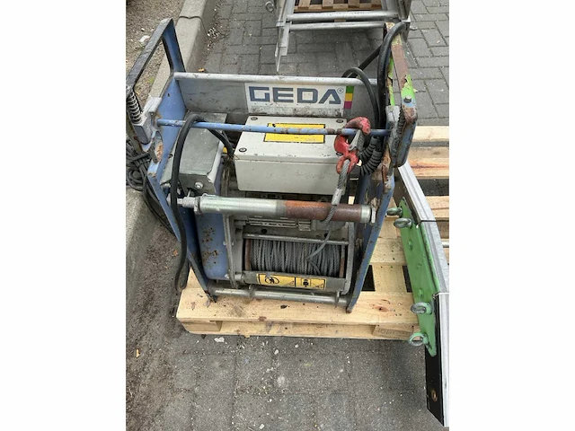 Geba lift 200 standaard bouwlift - afbeelding 3 van  11