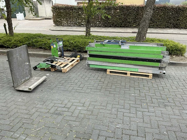 Geba lift 200 standaard bouwlift - afbeelding 1 van  11