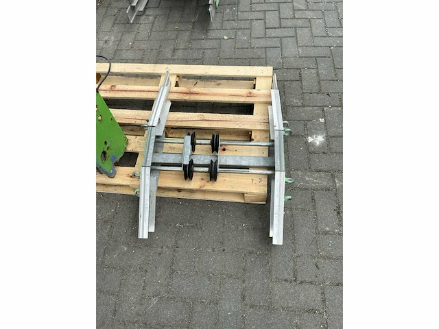 Geba lift 200 standaard bouwlift - afbeelding 9 van  11